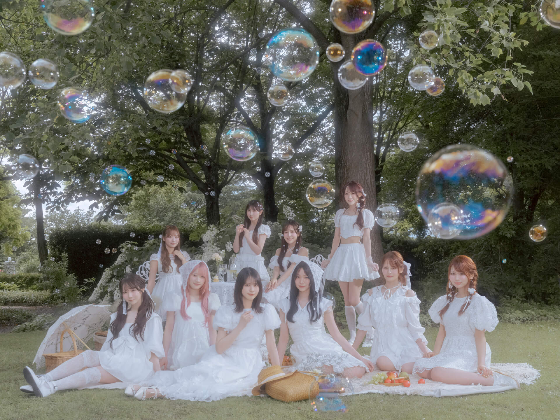 アーティスト集合写真